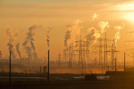 Les émissions de carbone détruisent la couche d’Ozone. Crédit photo: pexels 